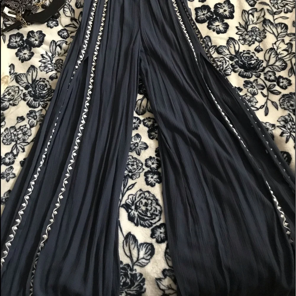 Women’s “American Rag” Dark Blue One Piece Jumpsuit😍 - Picture 4 of 6